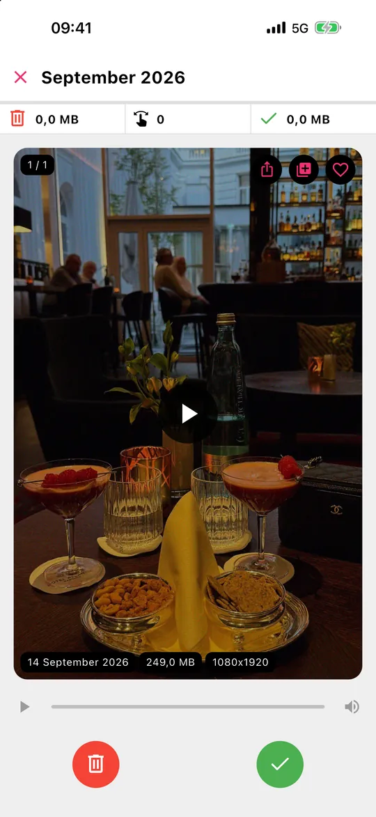 Gallery Guru beim Wischen eines Videos mit Dateigröße